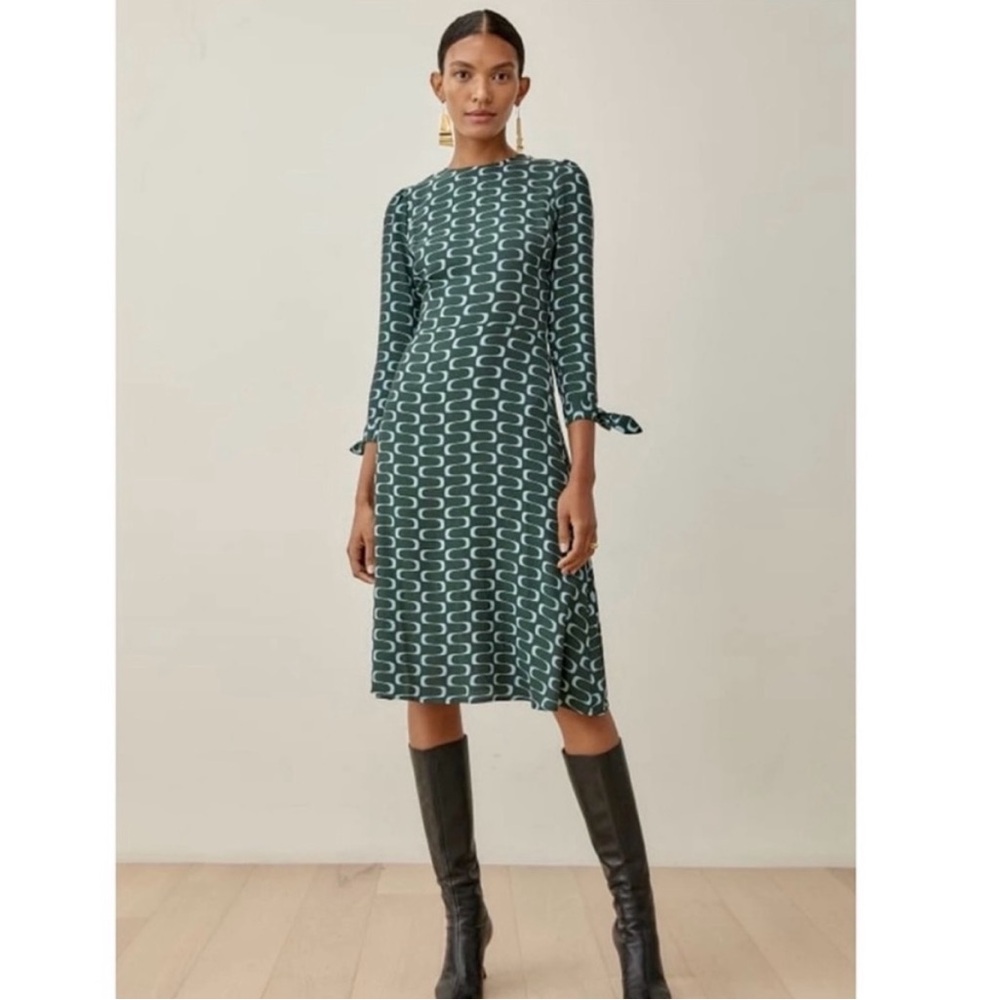 Reformation Port Dress in Venture